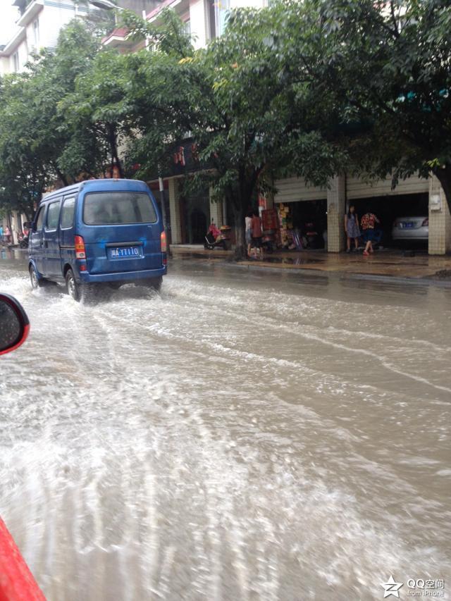 暴雨紧跟高温 对四川省影响几何