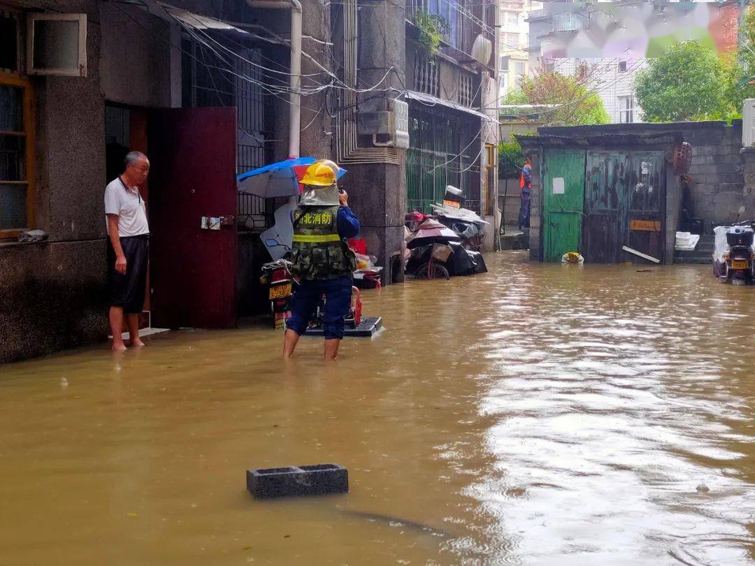 强降雨将持续 四川启动三级防汛应急响应