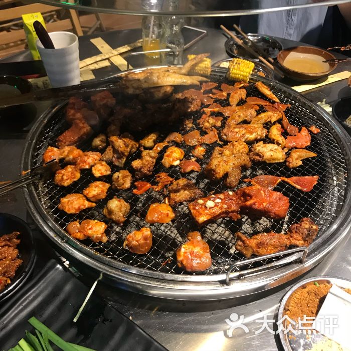 凉山特色美食“阿西牛牛”在成都迅速成为网红店
