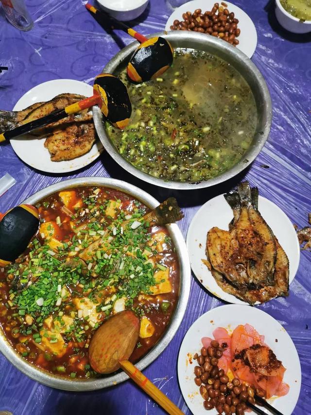 凉山特色美食“阿西牛牛”在成都迅速成为网红店