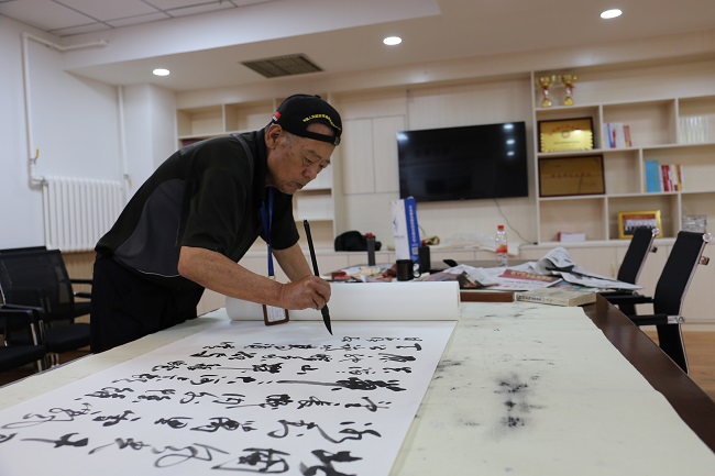 躬耕不辍 传承不止