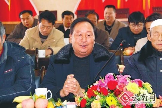 射洪住建人：时刻争当群众心中“一面锦旗”