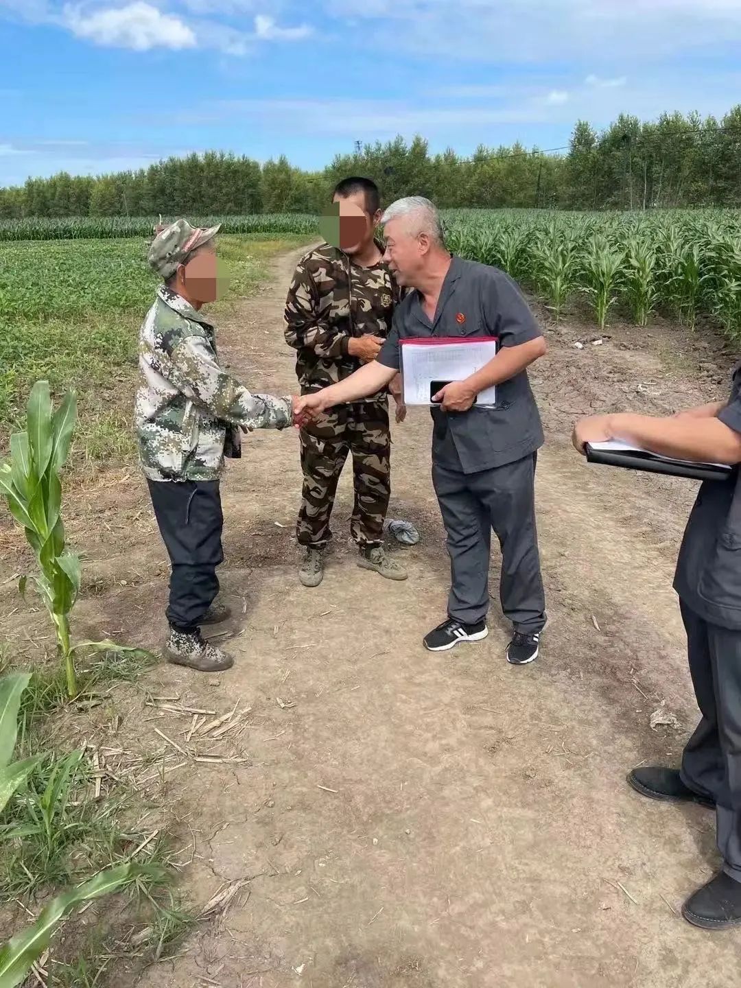 化解矛盾纠纷 为民办好实事