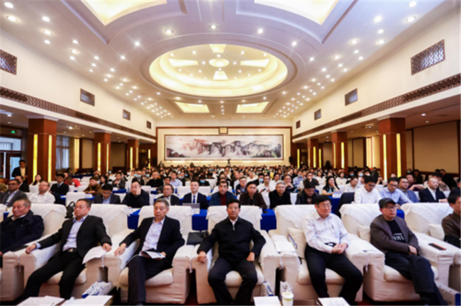 第七届中国西部酒店业发展峰会在成都举行