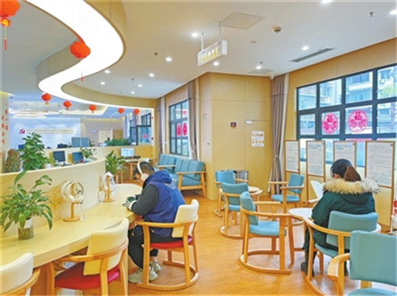 大弯街道怡湖社区多措并举,绘出信义治理“新画卷”